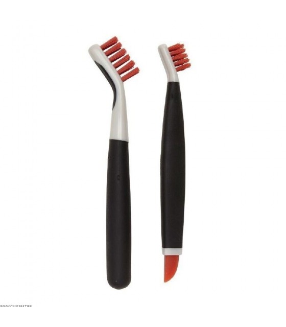 BROSSE DE NETTOYAGE LOT DE 2 OXO dans BROSSE A RECURER