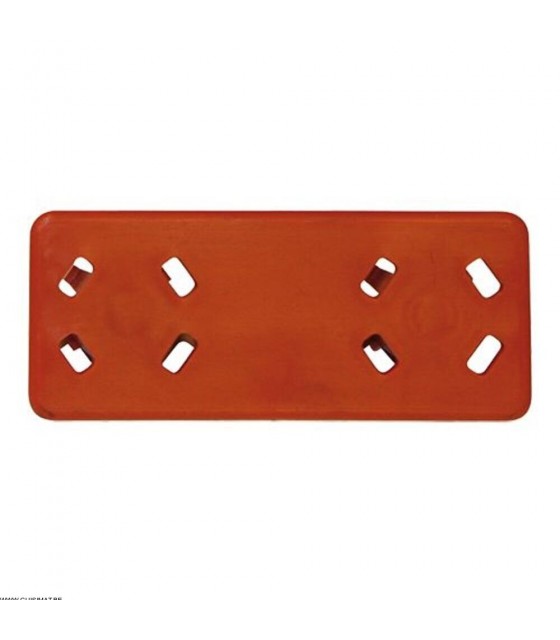 CLIP ORANGE CATERRACKS dans PANIER DE LAVAGE