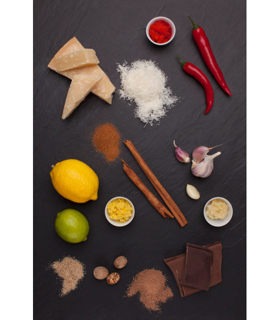 "EOL" MICROPLANE RAPE PROFESSIONAL FIN GRAIN INOX dans MICROPLANE