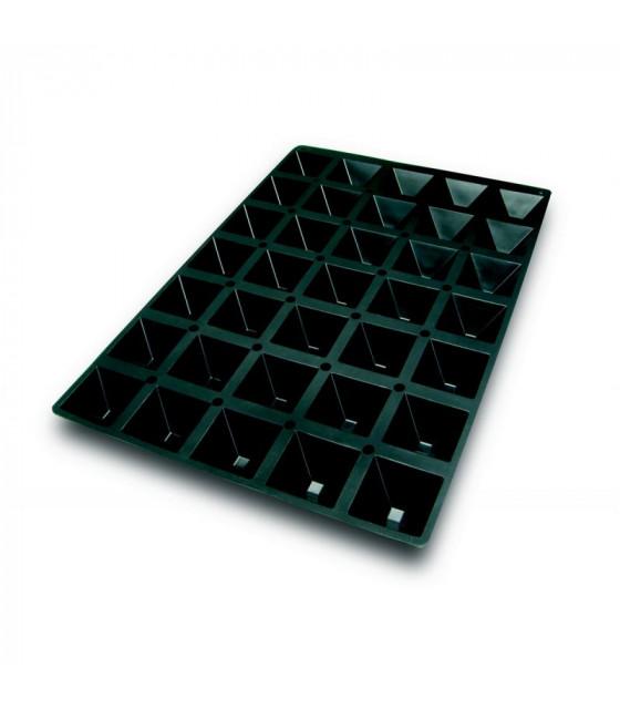 MOULE SILICONE 60X40CM PYRAMIDES 35 EMPREINTES LACOR dans MOULES PATISSERIES