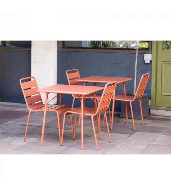 CHAISES A LATTES EN ACIER TERRACOTTA LOT DE 4 dans CHAISES