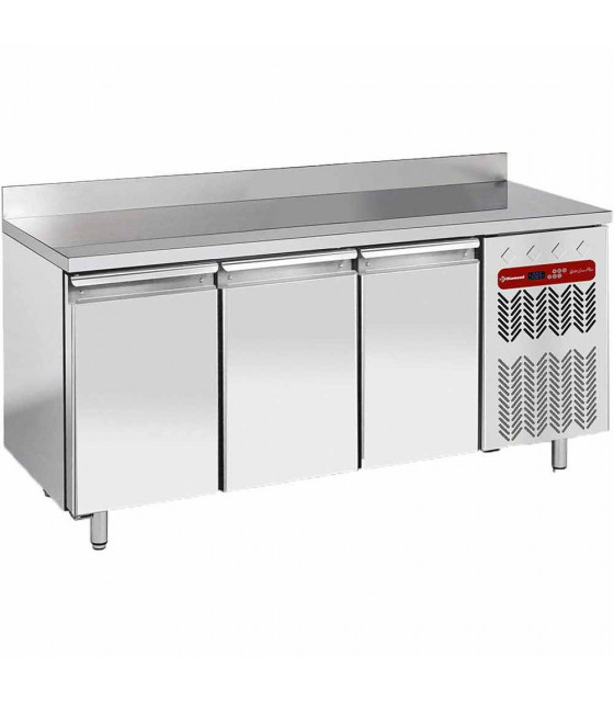 TABLE NEGATIVE MURALE VENTILEE 3 PORTES EN 600X400 550LT DIAMOND dans TABLES REFRIGEREES