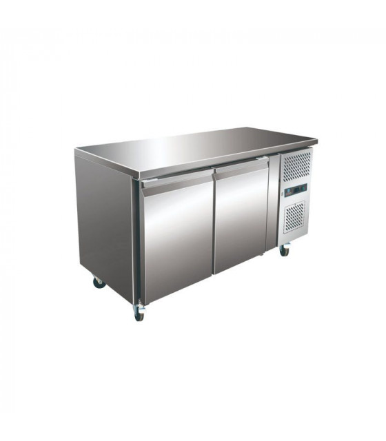TABLE PATISSERIE 2 PORTES 600X400 DESSUS INOX AMATIS dans TABLES REFRIGEREES