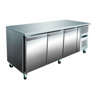 TABLE REFRIGEREE 3 PORTES POSITIVE GN1/1 AMATIS dans TABLES REFRIGEREES